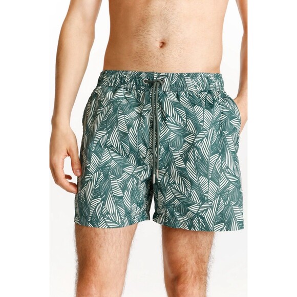 NWT - Lefties Leafs Print Swimming Trucks SZ S - Picture 1 of 4